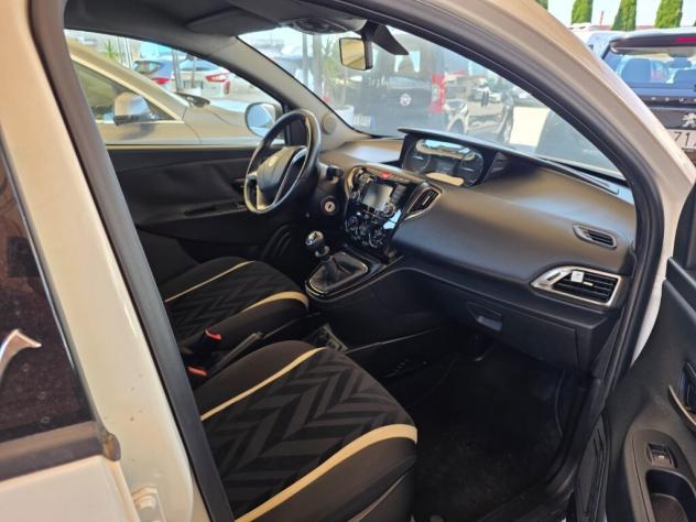 LANCIA Ypsilon 3ª serie Ypsilon 1.2 69 CV 5 porte Gold - Foto 5