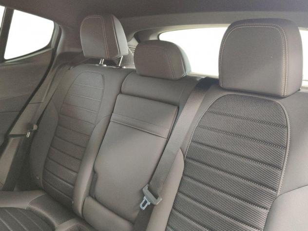 Alfa Romeo Tonale 1.5 160 CV MHEV TCT7 Ti - Foto 10