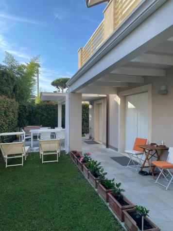 Villa in vendita a Cinquale - Montignoso 160 mq Rif: 1387220