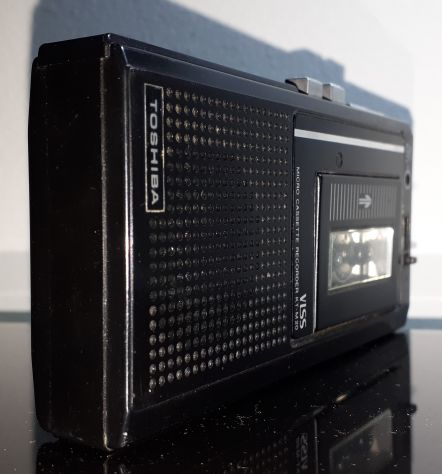 TOSHIBA VLSS MICRO CASSETTE RECORDER KT-M20. - Foto 4