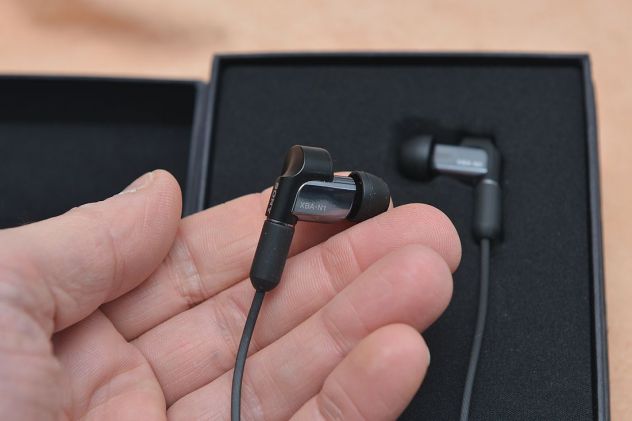 Sony XBA-N1AP HI-RES Auricolari (nuovi mai usati) - Foto 3