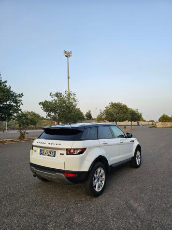 Land Rover Range Evoque 2.2 TD4 150cv 5p. - Foto 4