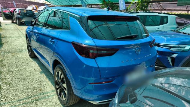 Opel Grandland 1.5 DIESEL ECOTEC CAMBIO AUTOMATICO 2023 KM0 - Foto 2