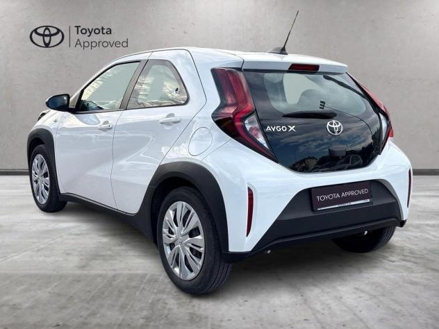 Toyota Aygo X 1.0 VVT-i 72 CV 5 porte Active - Foto 3