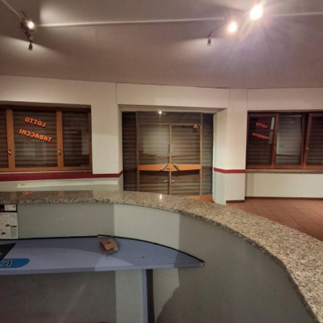 Immobile di 112 m² con 2 locali in vendita a Gazzada Schianno - Foto 6