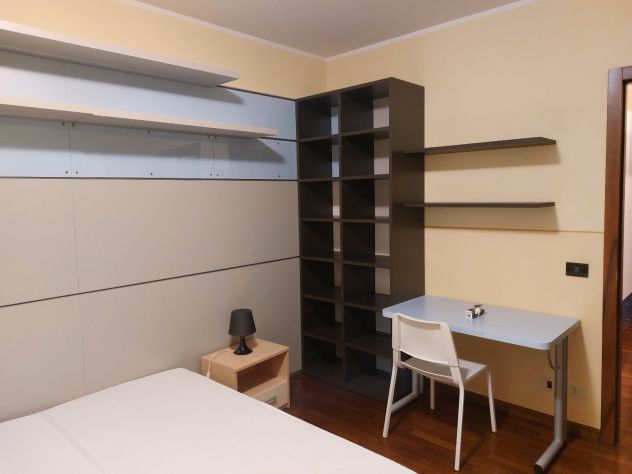 PRIVATO AFFITTA ELEGANTE APPARTAMENTO con 2 camere zona Campus-Montanara - Foto 8