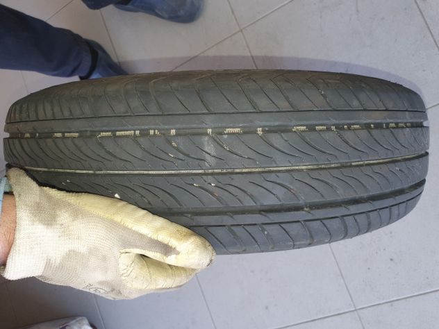 VENDESI N. 4 GOMME PER AUTO IN BUONO STATO. - Foto 3