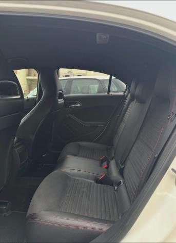 Mercedes-benz A 180 d Premium - Foto 8