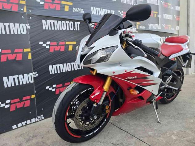 YAMAHA YZF R6 RJ11 Video 360 rif. 24068940 - Foto 3