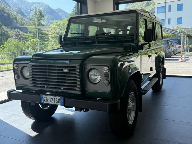 Land Rover Defender Defender 110 2.5 td5 SE SW | 9 POSTI AUTOVETTURA - Foto 2