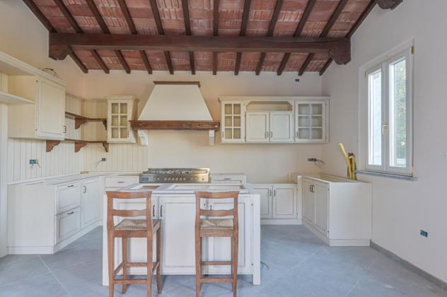 Villa in vendita a Massa 290 mq Rif: 1361595 - Foto 5
