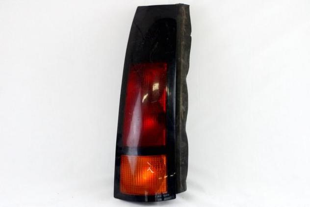 16511104 FARO FANALE POSTERIORE DESTRO PONTIAC TRANS SPORT (1996) RICAMBIO USATO