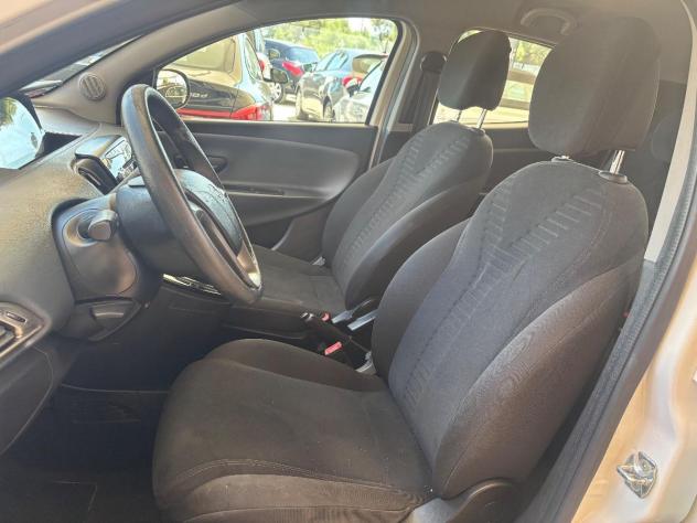 LANCIA - Ypsilon - 1.3 MJT 95 CV 5p. S&S Gold - Foto 8