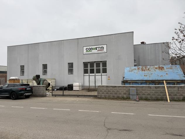 Commerciale in vendita a Formigine