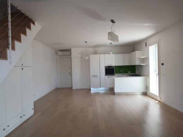 Appartamento di 106 m² con 4 locali e box auto in vendita a Fiesso d'Artico - Foto 4