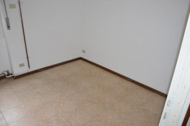 Appartamento di 110 m² con 3 locali e box auto in vendita a Gallarate - Foto 6