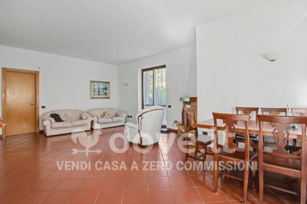 Villa di 350 m² con più di 5 locali e box auto in vendita a Varese - Foto 4
