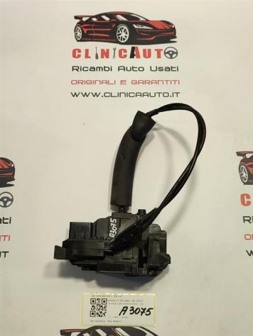 SERRATURA POSTERIORE SINISTRA RENAULT Megane III 825030574R (0816)