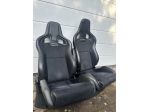 Sedili Recaro CS Sportster, sedili ribaltabili in Alcantara.