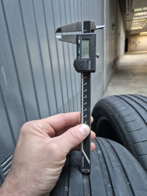 Pneumatici usati 205-55 R17 estivi - Foto 7