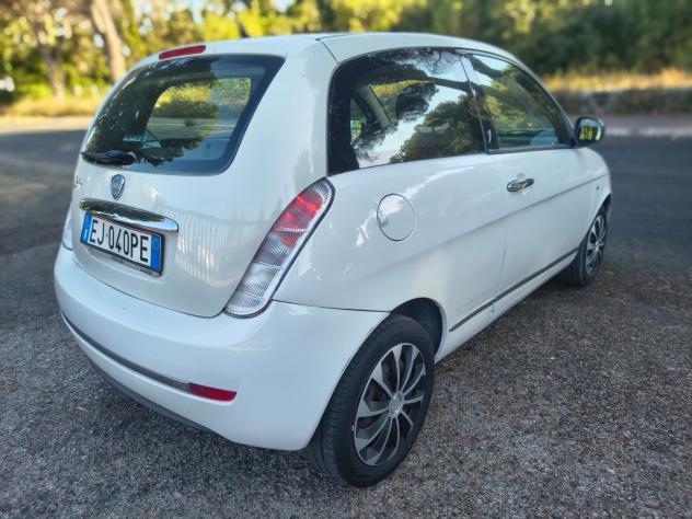 Lancia Y Ypsilon 1.3 MJT 75cv EURO 5 Garanzia! - Foto 7
