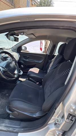 Lancia Ypsilon 1.3 MJT 75 CV diesel 2012 USATO - Foto 6