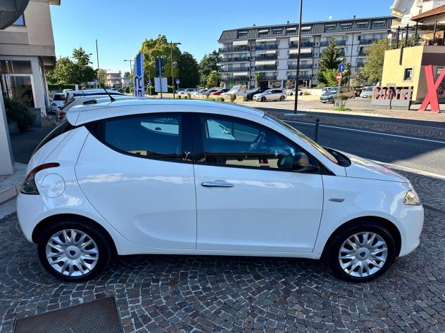 Lancia Ypsilon 1.2Bz 69Cv 5P - Uniproprietario - Foto 7