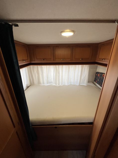 Camper semintegrale Elnagh sleek 2.5T.D - Foto 7