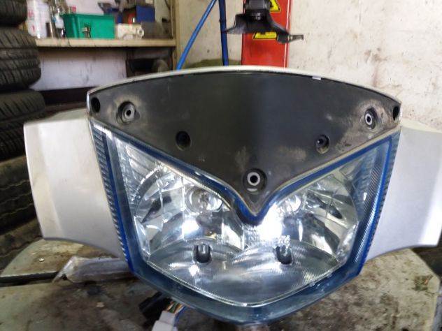 FARO FANALE ANTERIORE KYMCO PEOPLE S DD 125 2007 2008