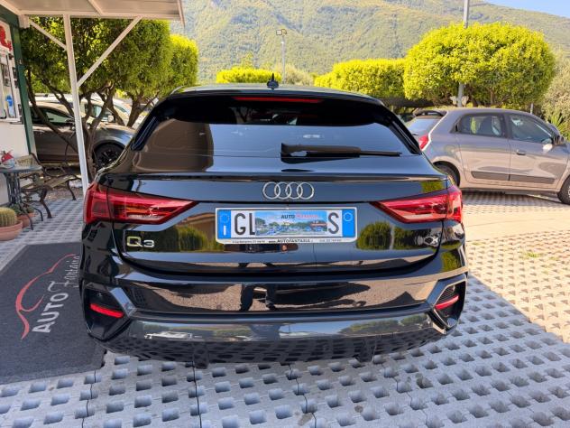 Audi Q3 35 TDI S tronic S Line esterno - Foto 6