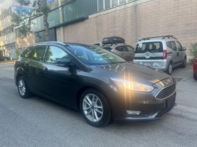 Ford Focus 1.5 TDCi 120 CV Start&Stop Powershift Titanium - Foto 4