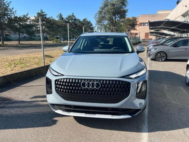 AUDI Q3 TDI 110 kW S tronic Business Advanced New Model rif. 23789766 - Foto 2