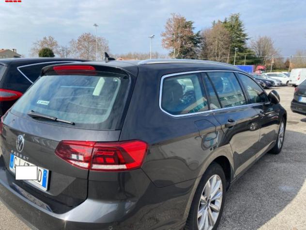 VOLKSWAGEN Passat Variant 2.0 TDI SCR EVO DSG Business x commercianti rif. 23927012 - Foto 5