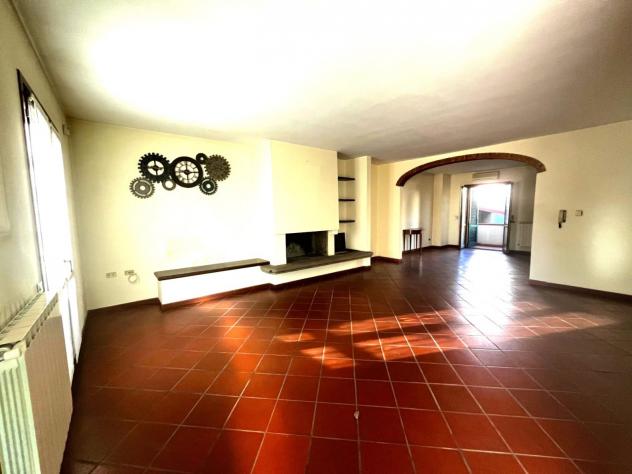 VILLINO di 7 vani e di 220 mq (POGGIO A CAIANO) rif. L1348_3 - Foto 5