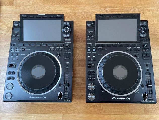 2 lettori CDJ Pioneer 3000, 2 amplificatori Pioneer PLX-CRSS12 e Pioneer V10 - Foto 4