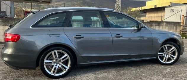 Audi A4 Avant - Cambio F1 - SLine Stronic 2.0 177cv quattro - Foto 9