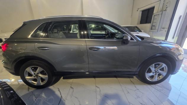 Audi Q3 35 TDI S tronic Business Advanced - Foto 10