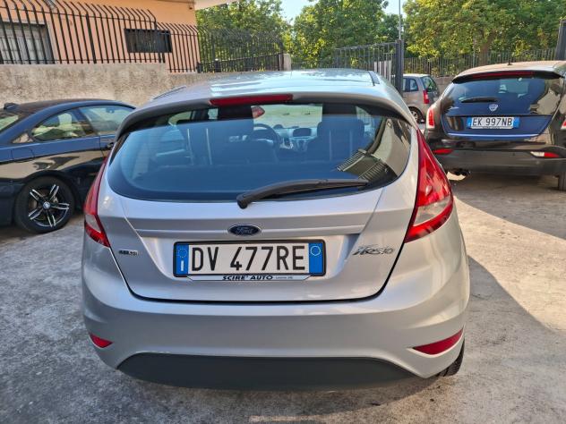 Ford Fiesta 1.4 diesel 5 Porte - Foto 8