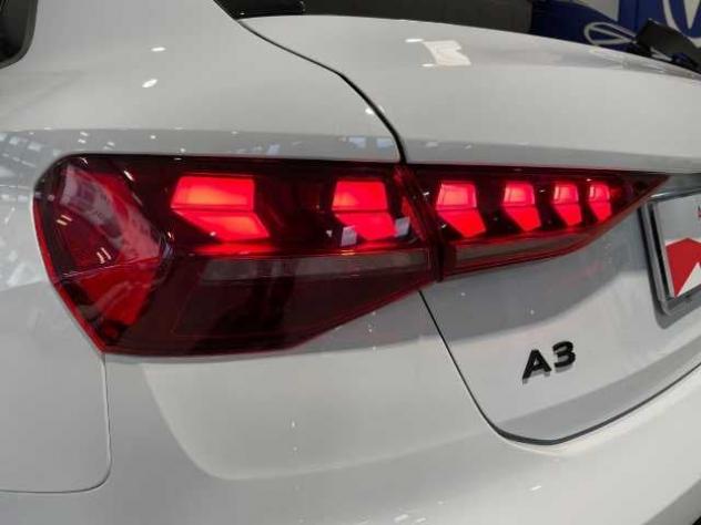 Audi A3 IV 2024 Sportback 35 2.0 tdi S line edition s-tronic - Foto 10