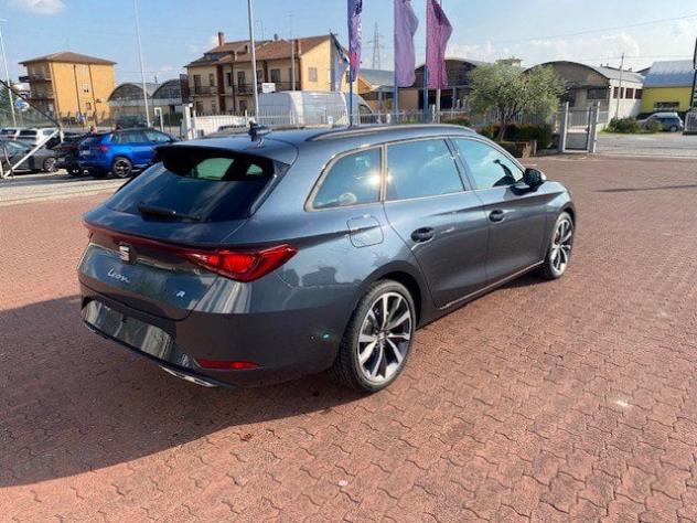 SEAT Leon Leon Sportstourer 1.5 hybrid 116 CV DSG FR - Foto 6