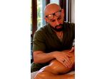 Massaggi - benessere Giugliano in Campania - Davide Massaggiatore sportivo Italiano Napoletano Tel:3888141834