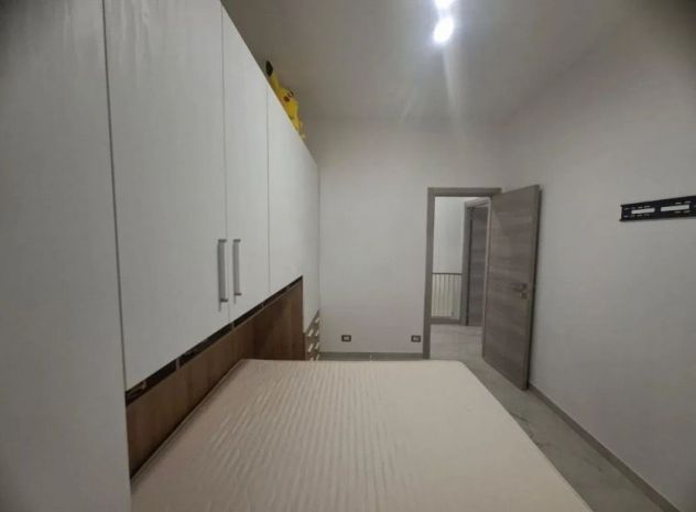 TORRE ANGELA TRILOCALE CON BALCONE - Foto 4