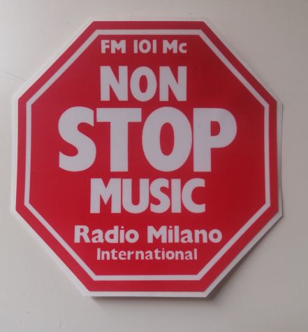 Sticker adesivo Radio Milano International ottagonale - Foto 2