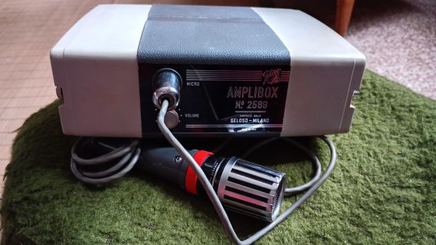 Altoparlante AMPLIBOX a batterie, con microfono, anni '60. - Foto 2
