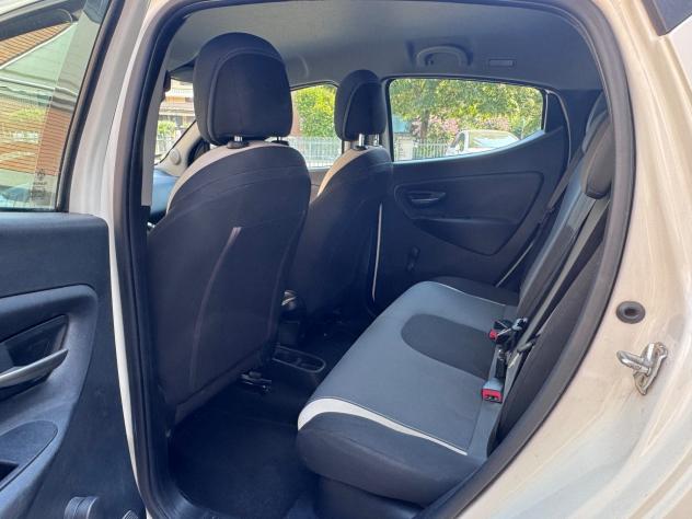Lancia Ypsilon 1.2 69 CV 5 porte GPL Ecochic Gold - Foto 10