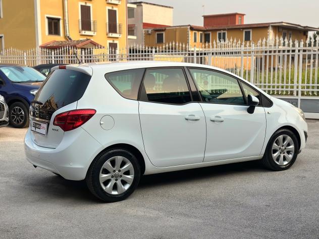 Opel Meriva 1.3 CDTI 95CV ecoFLEX Cosmo '11 - Foto 8