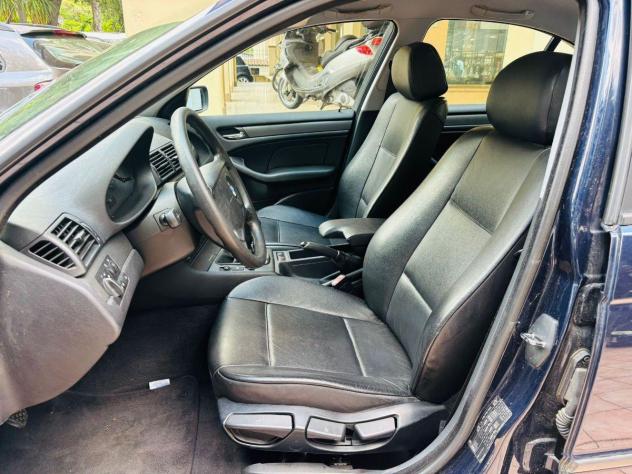 BMW - Serie 3 - 318i 4 porte - Foto 9