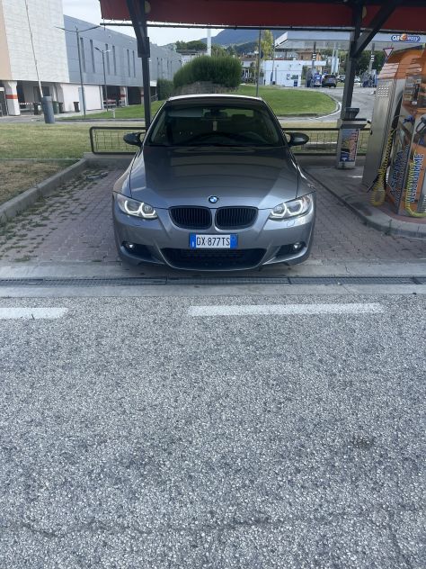 **BMW E92 320d Coupé Automatica – Bilstein/Eibach – 19” – Pelle – Navi – Alpine*