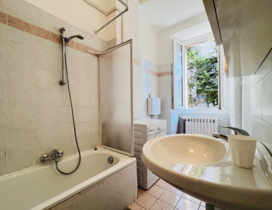 posto letto in stanza disponibile da Settembre per studentessa - Foto 5