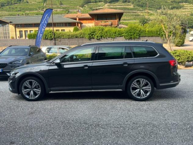 VOLKSWAGEN Passat Alltrack 2.0 TDI 200 CV 4MOTION DSG rif. 23834151 - Foto 7